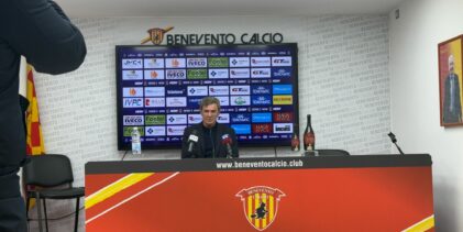 Benevento, Auteri: “Ringrazio la società per avermi richiamato, ora torniamo a giocare a calcio. Ai tifosi ora dobbiamo dare più che chiedere”